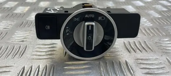 Mercedes-Benz E W212 Light switch