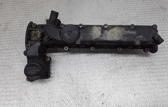 Rocker cam cover