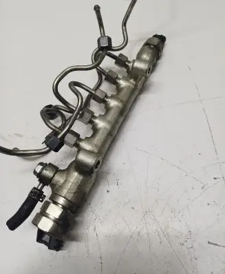 Mazda 6 Fuel main line pipe DA5020