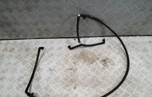 Mercedes-Benz B W246 W242 Headlight washer hose/pipe A2468600592 9GS1786 A246861