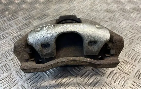Chrysler Grand Voyager V Front brake caliper