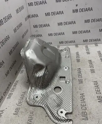 Porsche Macan (95B) Heat shield in engine bay 95B804165