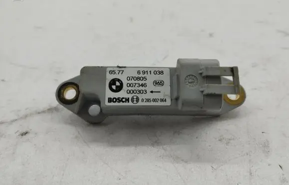 BMW X5 E53 Airbag deployment crash/impact sensor 6911038 0285002064