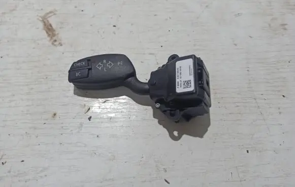 BMW 5 E60 E61 Indicator stalk 6951349 0110675005