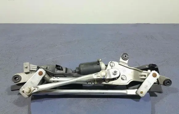 Nissan Pixo Front wiper linkage and motor 38100M68K00