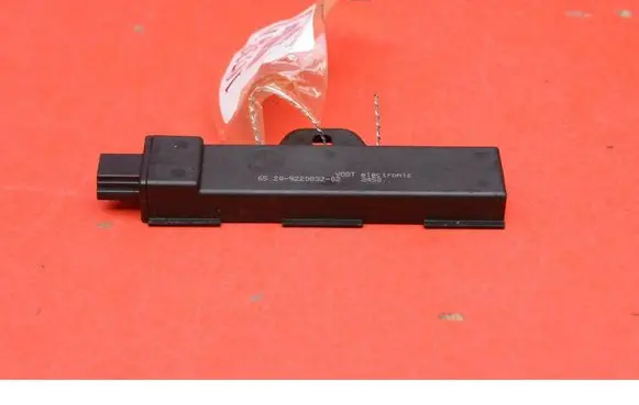 BMW Z4 E89 Sound amplifier 922083202
