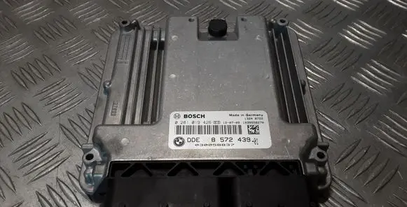 BMW 7 F01 F02 F03 F04 Engine control unit/module 8572439 0281019426