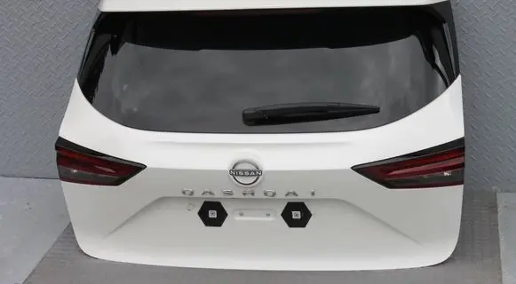 Nissan Qashqai J12 Tailgate/trunk/boot lid KLAPA-TYLNA-QAB