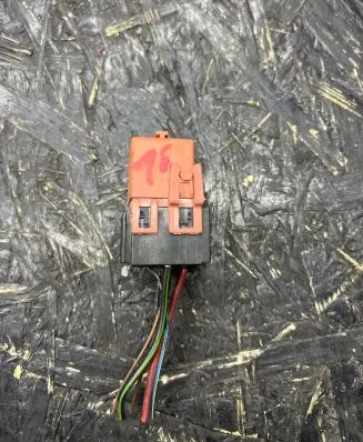 BMW 5 E60 E61 Other relay 1742690 1263 V23134E52X344