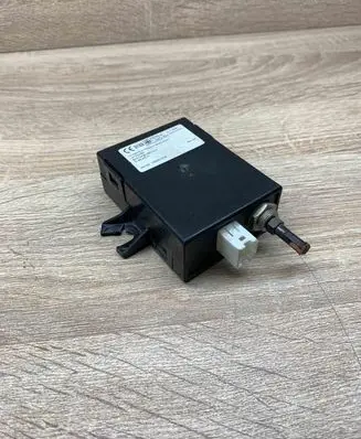 BMW 5 E39 Auxiliary heating control unit/module 8370970