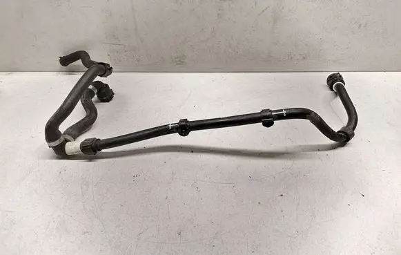 BMW iX Engine coolant pipe/hose 8475145