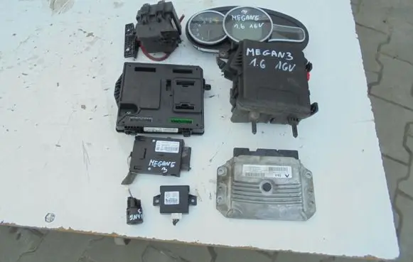 Renault Megane III Engine control unit/module ECU