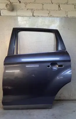 Ford Kuga I Rear door