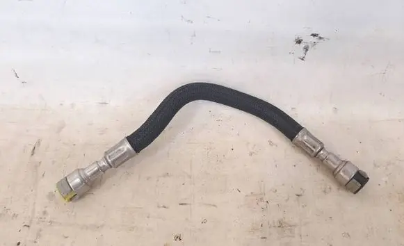 BMW 7 G11 G12 Fuel line pipe 