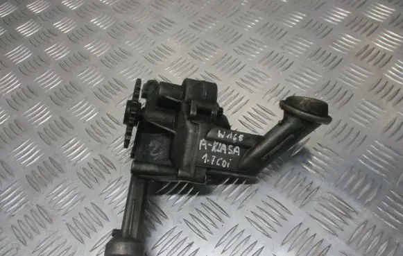 Mercedes-Benz A W168 Oil pump 