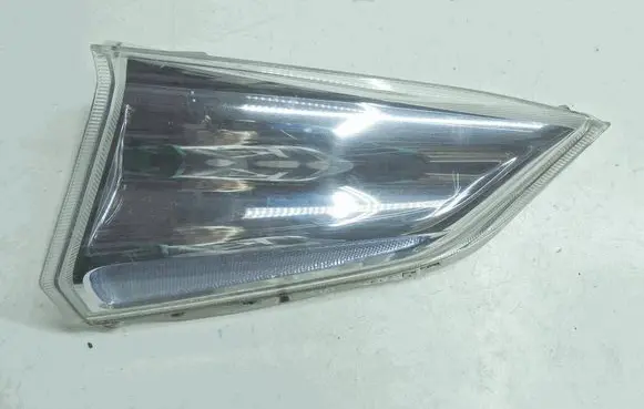 Nissan Leaf I (ZE0) Front indicator light 