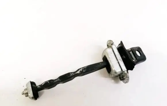 Skoda Octavia Mk2 (1Z) Rear door check strap stopper