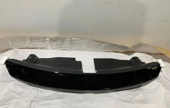 Nissan Ariya Quarter panel pressure vent 623225MP0B