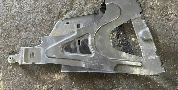 BMW 7 F01 F02 F03 F04 Radiator support slam panel bracket 081254080207 0830