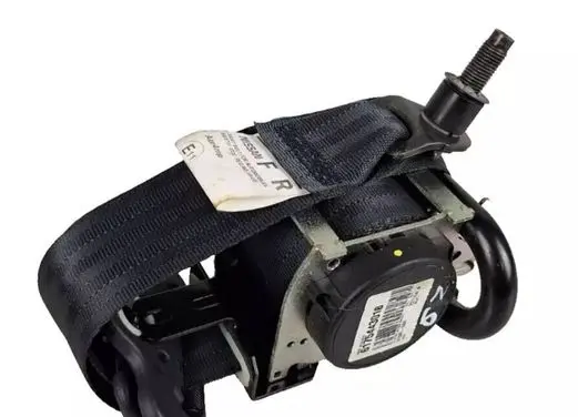Nissan Juke I F15 Front seatbelt 617544301B