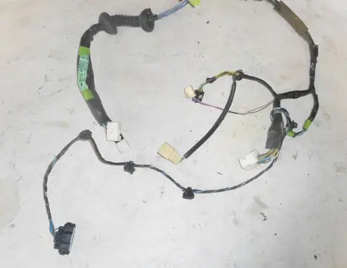 Toyota RAV 4 (XA30) Front door wiring loom/harness boot 8215242550