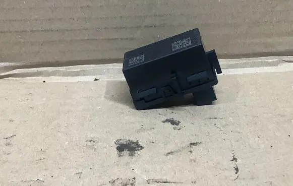 Audi A6 S6 C7 4G Keyless (KESSY) go control unit/module 4H0909131