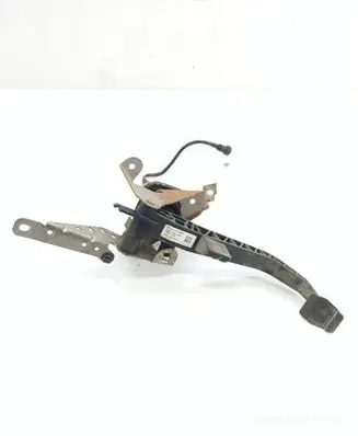 Clutch pedal