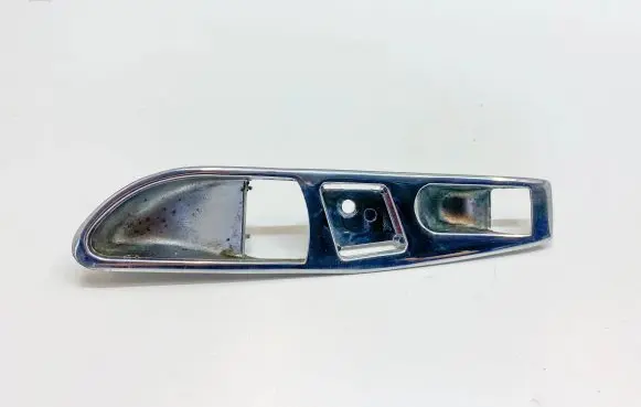 Mercedes-Benz SLC C107 Other exterior part A1077660611 1077660611