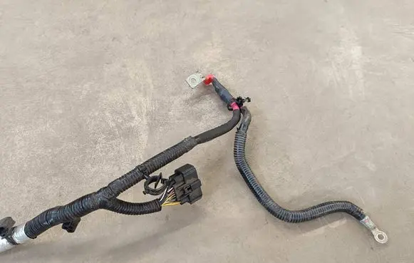 Jeep Grand Cherokee Engine installation wiring loom 