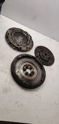 Skoda Octavia Mk2 (1Z) Clutch set kit 03C141025G 03C141031D 03C105273K