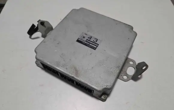 Subaru Forester SG Engine control unit/module 22611AE031