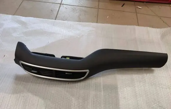 Hyundai Tucson TL Dash center air vent grill 84795-SZAB0TRY
