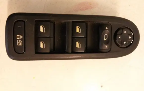 Peugeot 508 Electric window control switch 96662118ZD 96662118 30170377