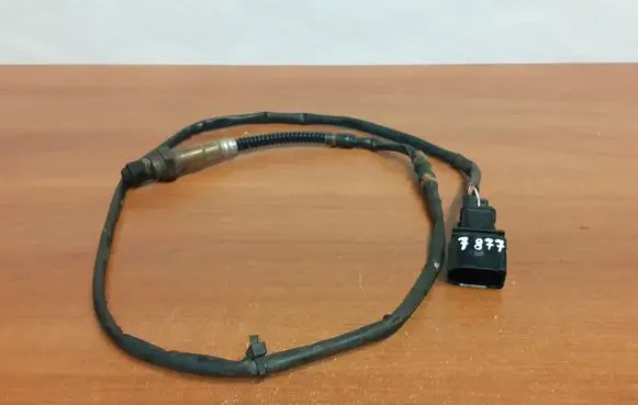 Audi A4 S4 B6 8E 8H Lambda probe sensor 06B906265 0258007090