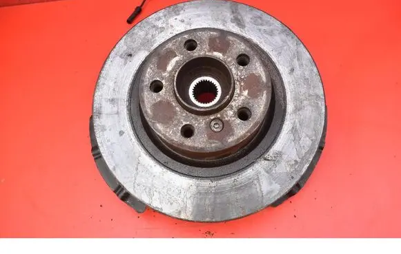 BMW X3 F25 Front wheel hub spindle knuckle