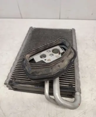 Air conditioning (A/C) radiator (interior)