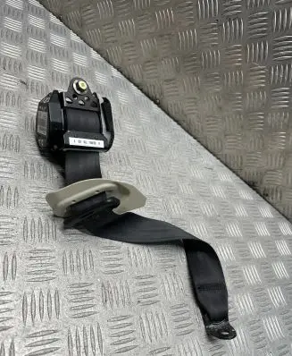 Honda CR-V Rear seatbelt 623497200A 116X090RH 22120714
