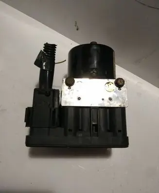 Mazda 3 I ABS Pump 00001395D1 FDU3M04L84 10096001123