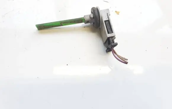 Volkswagen PASSAT B6 Interior temperature sensor 4b0820539 1311010857