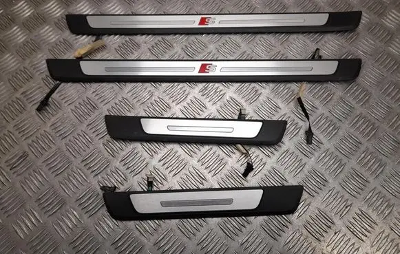 Audi e-tron Rear sill trim cover 4KE947417A