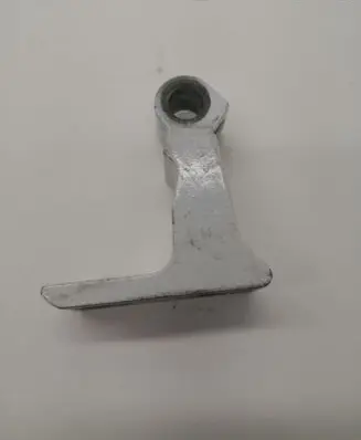 Volkswagen Touareg II Front door upper hinge 8K0831402
