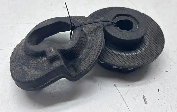 Nissan Qashqai J12 Rear coil spring rubber mount 55034JD00A