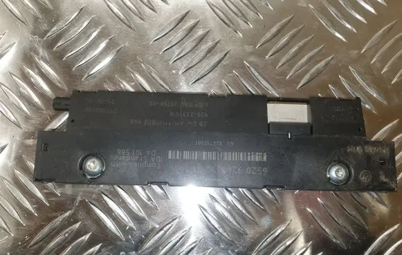BMW 5 F10 F11 Antenna control unit 924713001 410918340026005 920233018