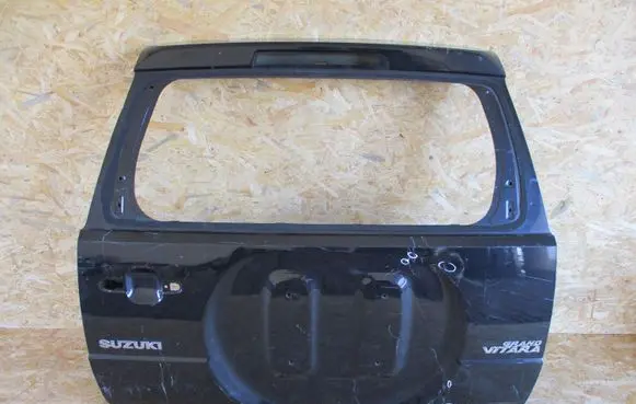 Suzuki Grand Vitara II Tailgate/trunk/boot lid