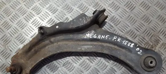 Renault Megane II Front lower control arm/wishbone