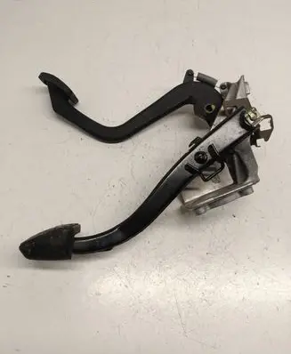 BMW 3 E46 Brake pedal 2229128