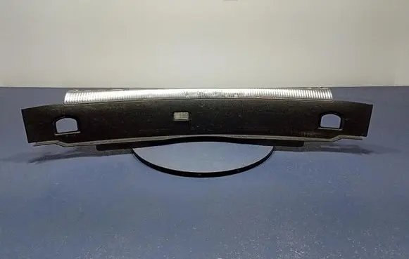Volkswagen Phaeton Handrail (top trim) 3D5863459D