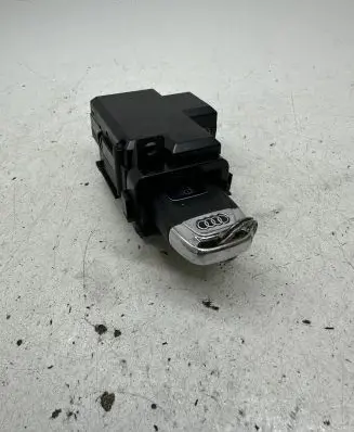 Audi A4 S4 B8 8K Ignition lock 8K0909131D 3330430103