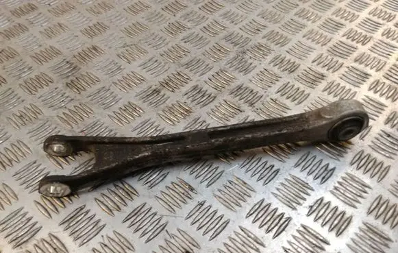 Maserati Ghibli Rear upper control arm/wishbone 69573