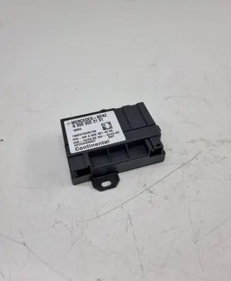 Mercedes-Benz E W212 Fuel injection pump control unit/module A0009003101